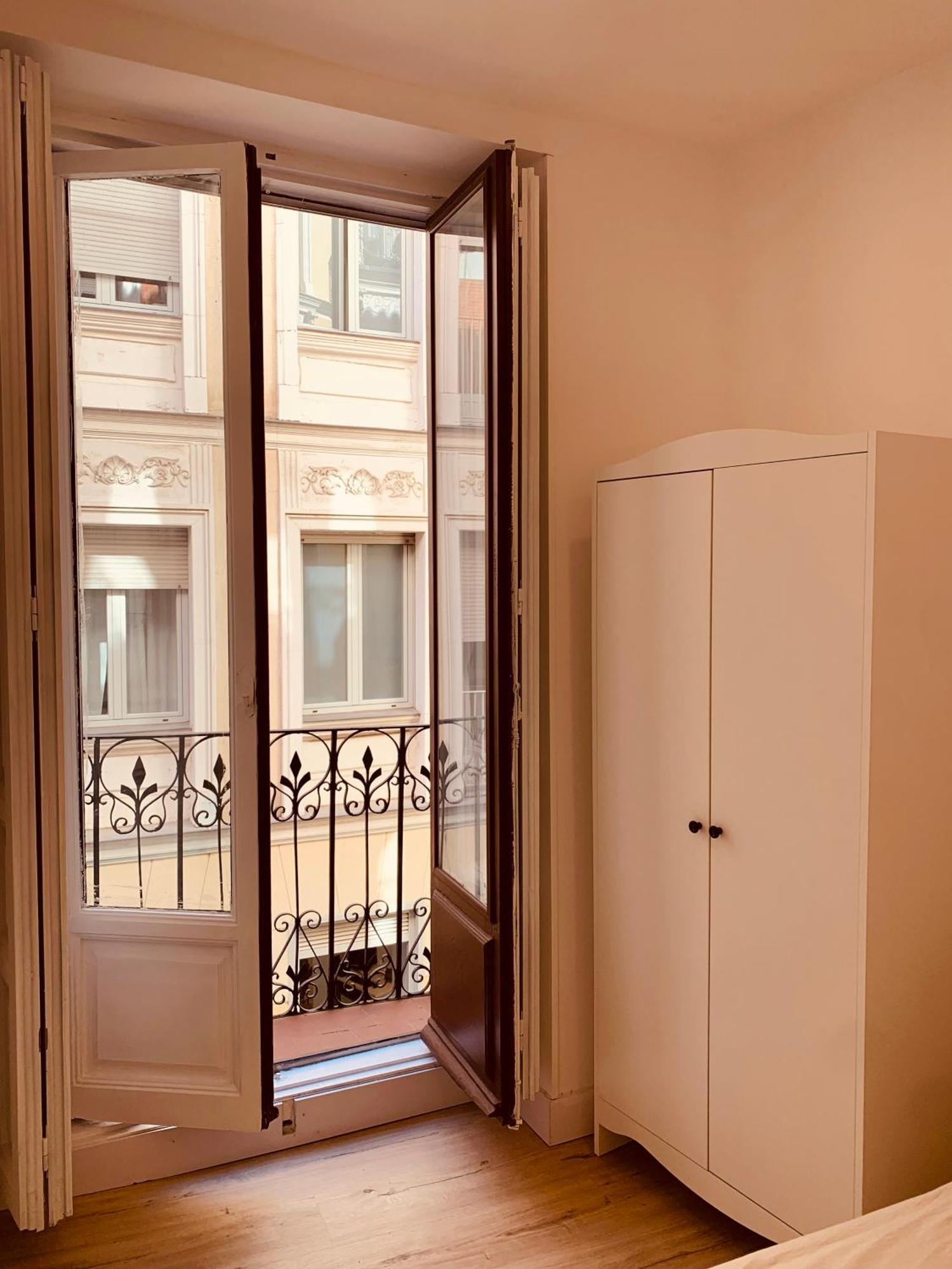 Apartamento Vip VI En Madrid Centro Exteriör bild